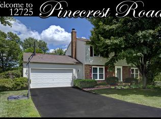 12725 Pinecrest Rd, Herndon, VA 20171