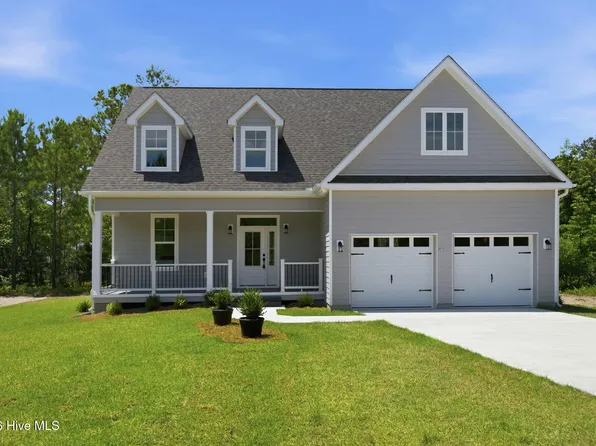 2975 Old Berwick Street SW, Shallotte, NC 28470
