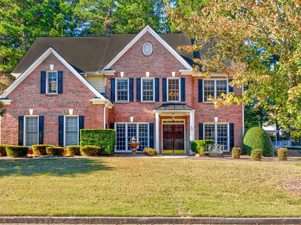 7123 Glen Cove Ln, Stone Mountain, GA 30087