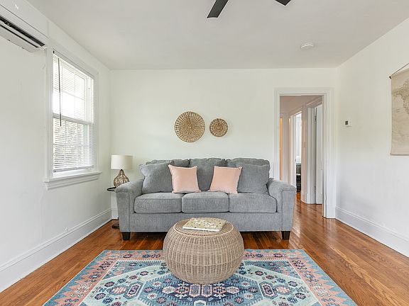 3rd image of 1207 Westbrook Ave APT 1