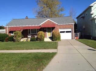 28 Princeton Blvd, Buffalo, NY 14217