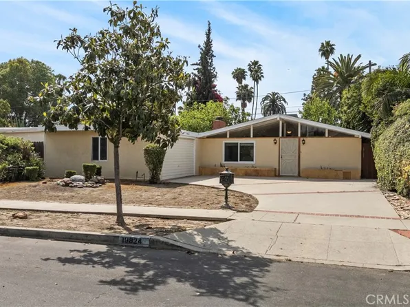 19824 Gilmore St, Woodland Hills, CA 91367