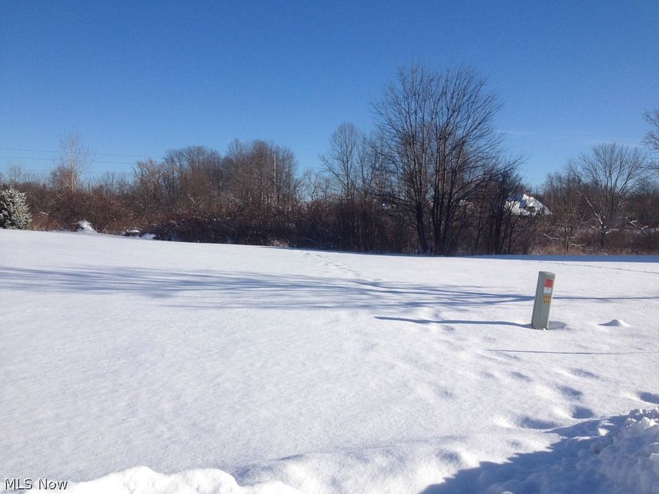 1st image of Bayside Lake Blvd