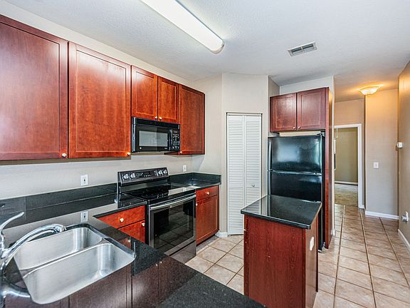 2nd image of 2254 Chianti Pl #60066