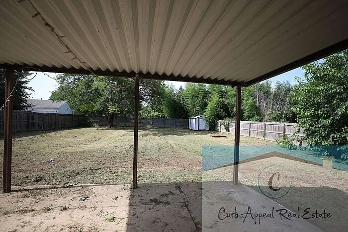4004 Cobblestone Cir — Photo 3