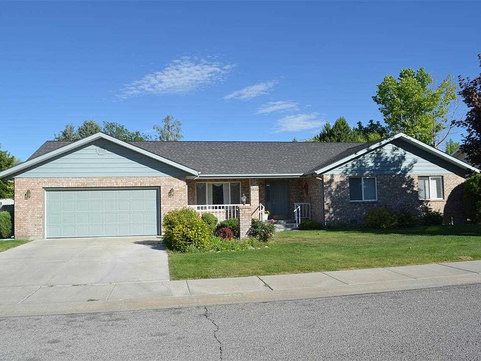 1st image of 2526 Eastgate Dr