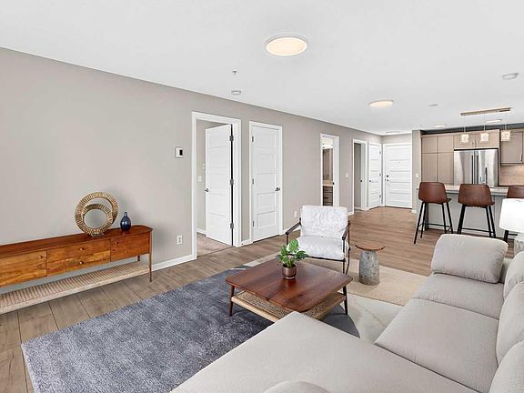 3rd image of 450 Kincora Glen Rd NW #3305