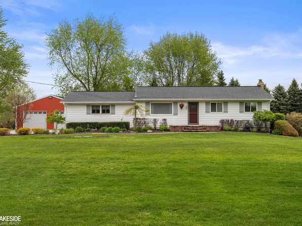 77230 Coon Creek Rd, Armada, MI 48005