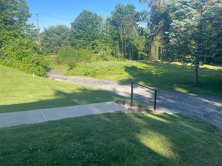 Old Wilmington Pike — Photo 12