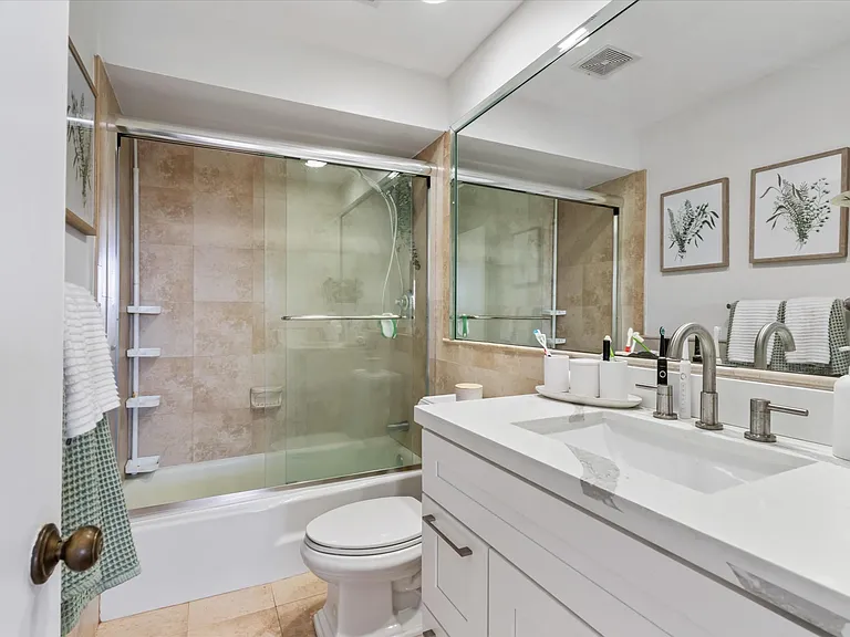 1770 E Las Olas Blvd #508 — Photo 17