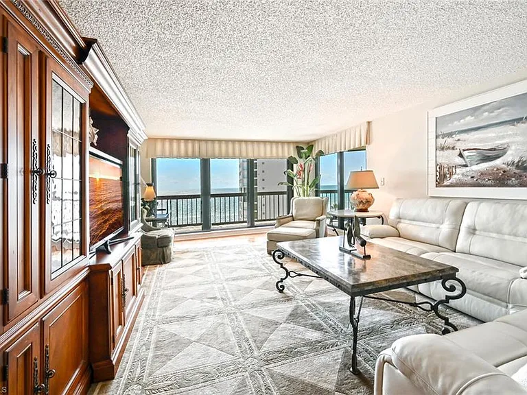 4551 Gulf Shore Blvd N #1001 — Photo 5