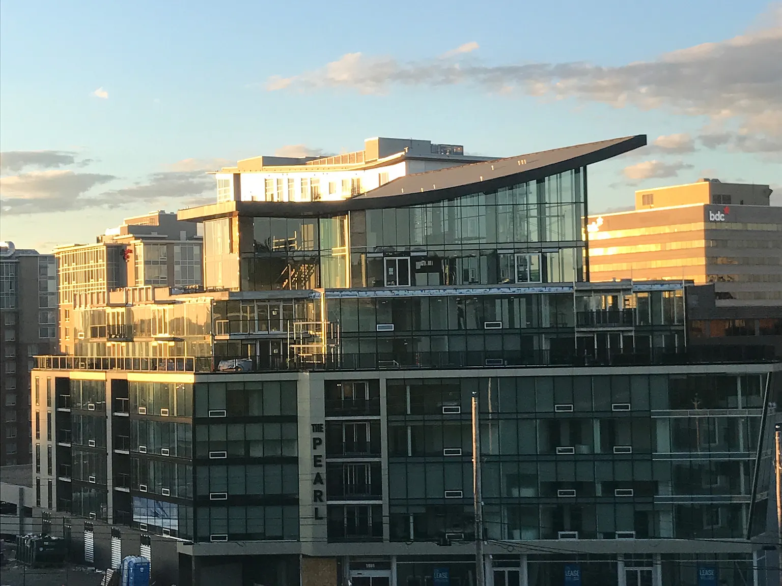 The Pearl Apartments — Photo 2