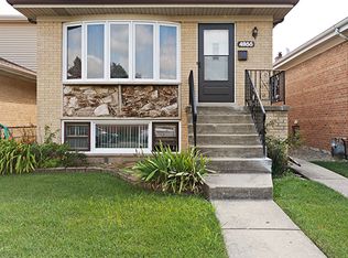4955 N Oriole Ave, Harwood Heights, IL