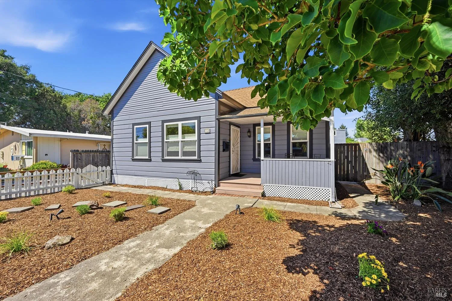 15 10th Street photo 1