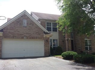 833 Brompton Cir, Bolingbrook, IL 60440