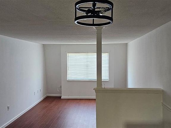 4th image of 1928 Conway Rd APT 17