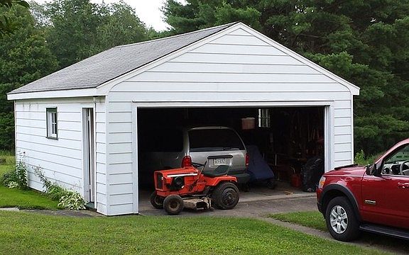 2nd image of 323 S Forest St