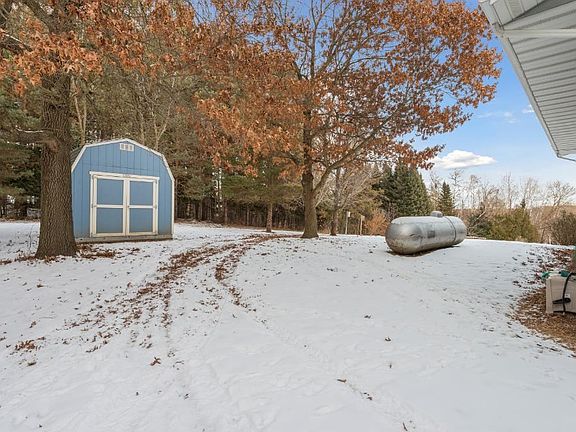 On Acreage!