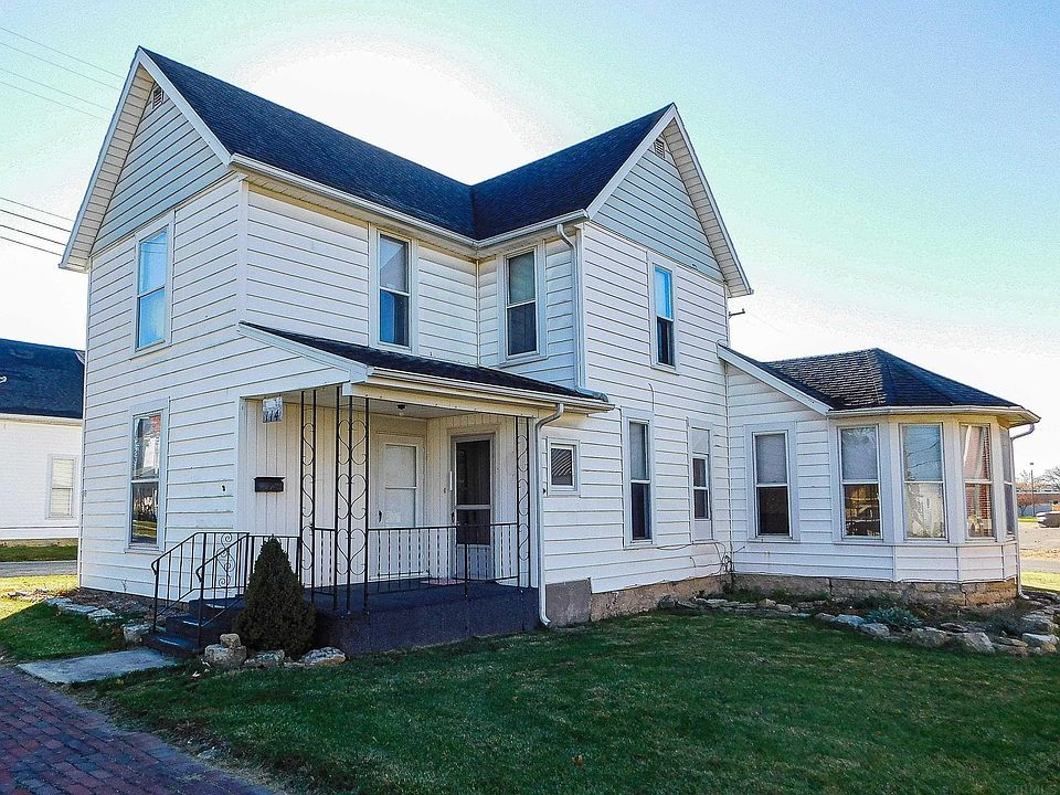 1st image of 114 E Green St