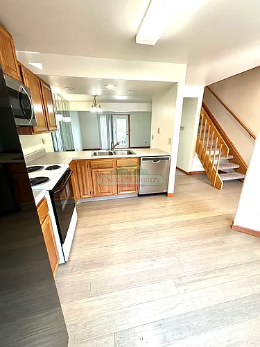 10690 Rose Briar Ct NE #125 Photo 1