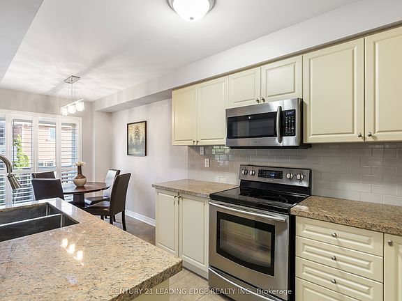 4th image of 39 Stoyell Dr