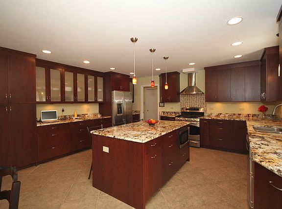 3rd image of 4441 Williamsburg Ct
