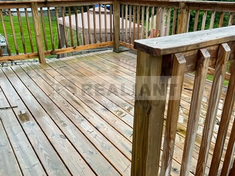108 Oakwood Dr — Photo 12