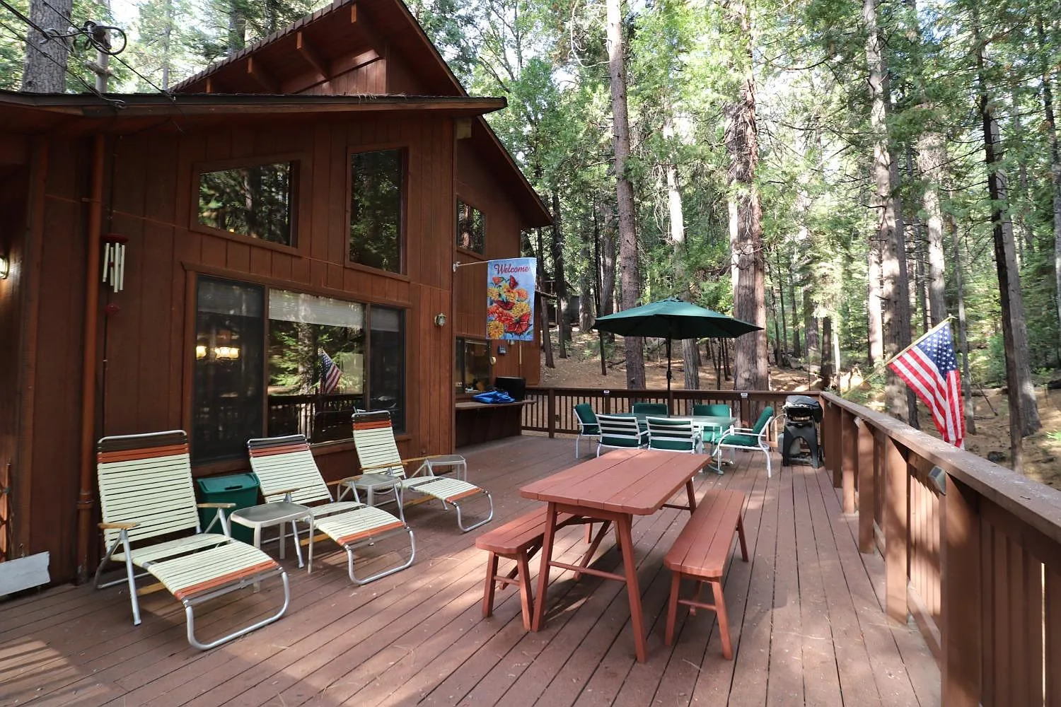 1260 Shannon Way photo 1