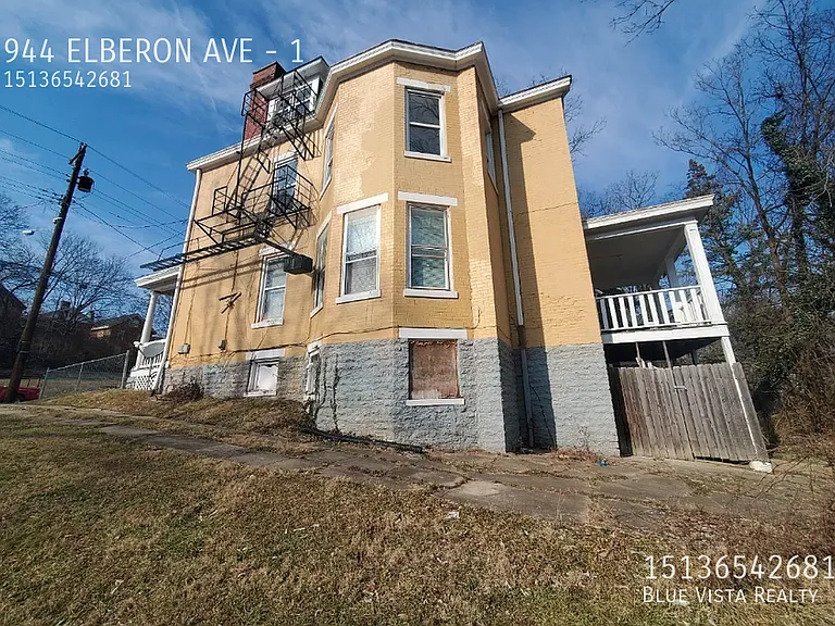 944 Elberon Ave #1 — Photo 3