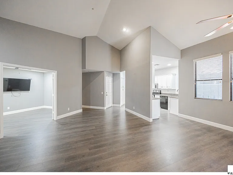 23750 N 75th Pl — Photo 7