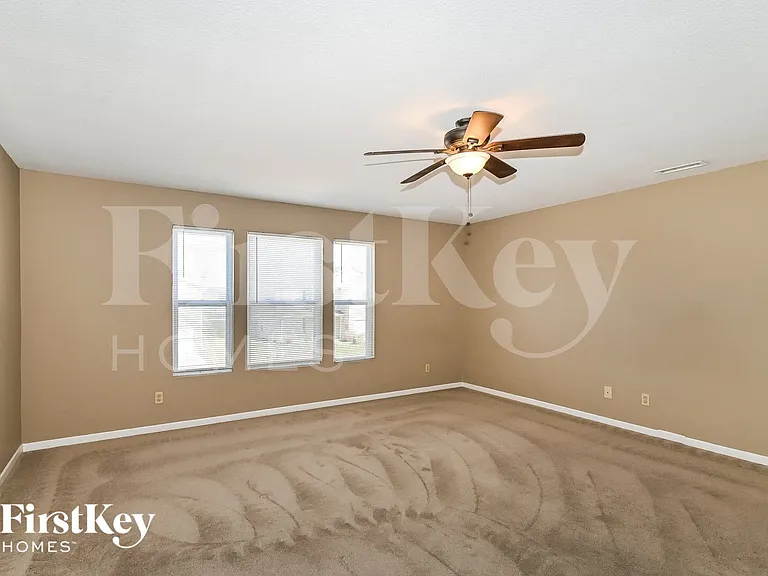 10335 Homestead Dr — Photo 6