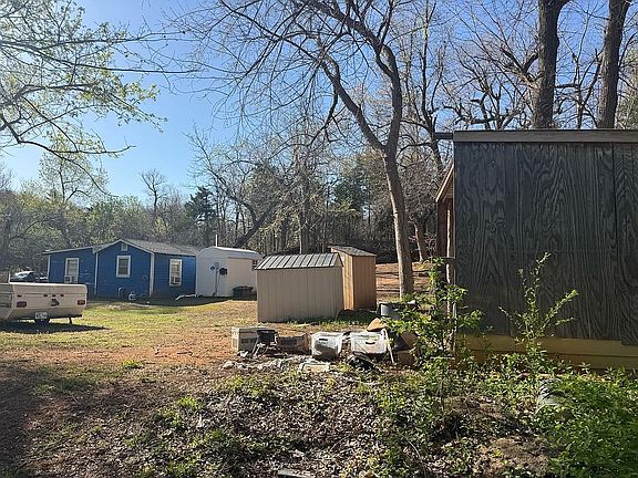 5th image of 21000 E 4th St