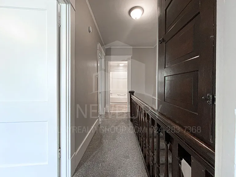 303-317 Wilson Ave — Photo 50