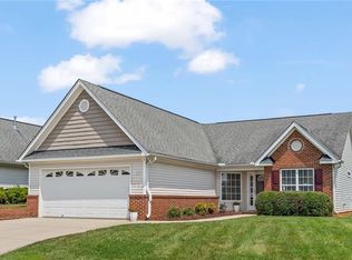 115 Castleton Dr, Thomasville, NC 27360