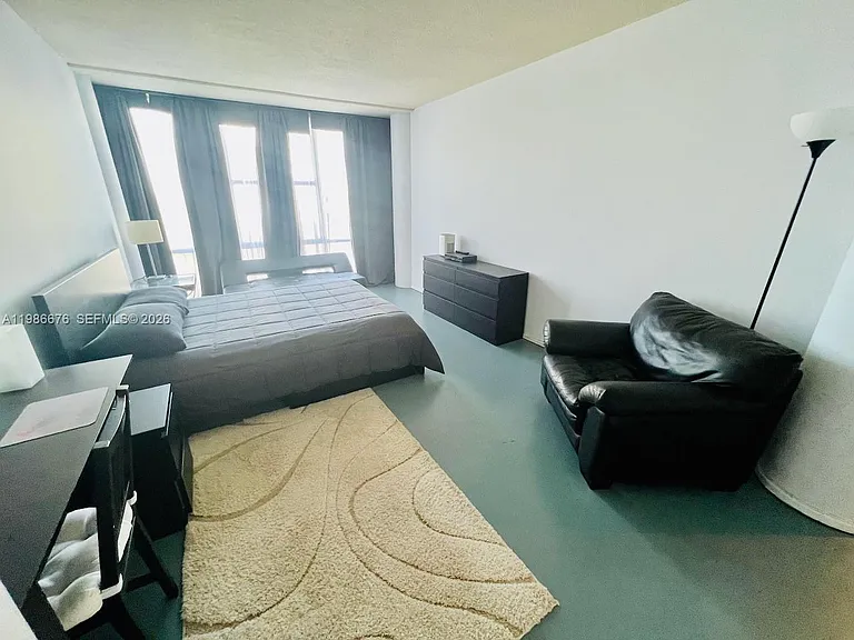 900 Bay Dr #411 — Photo 39