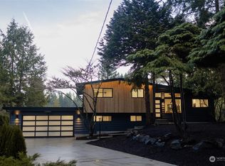 19911 82nd Pl W, Edmonds, WA 98026