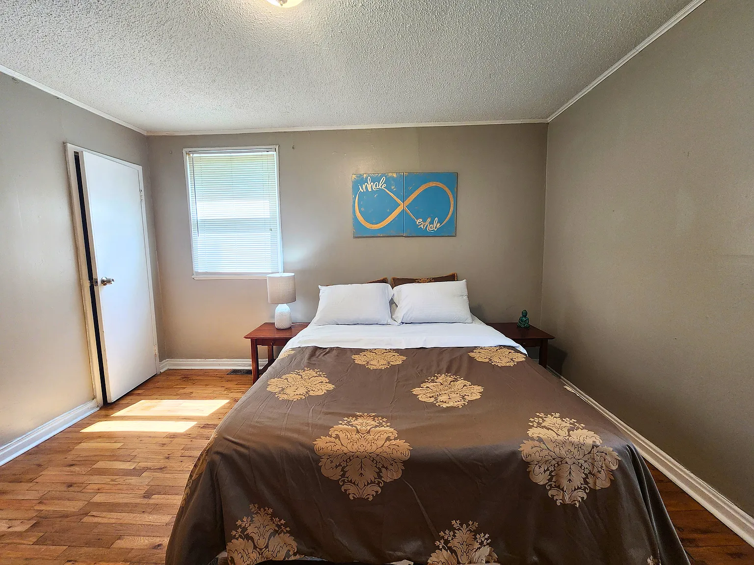 2 bed, 800 sqft, $1,595 — Photo 4