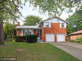 8616 Rayburn Rd, Bethesda, MD 20817