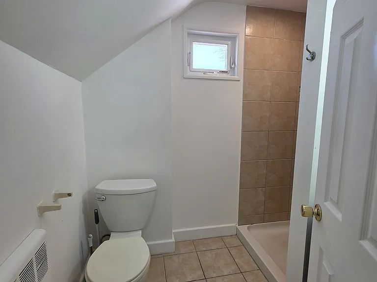 396 W Main St #3 — Photo 12
