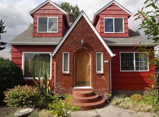 2853 N Emerson Ct, Portland, OR 97217