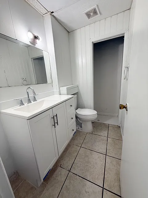 1 bed, 600 sqft, $700 — Photo 4