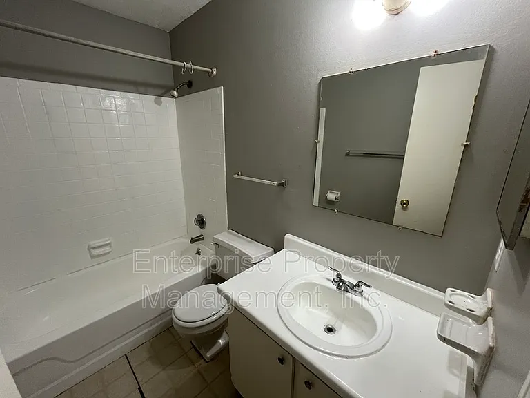 1365 Garden Rd — Photo 6