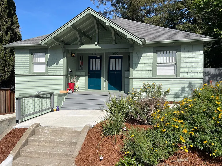 1040 Napa St — Photo 3