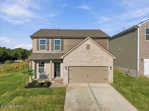 104 Clover Meadow Ln, Maryville, TN 37801