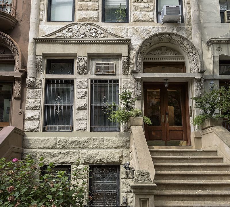 1st image of 55 W 76th St APT 1