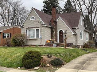 147 Bonnett St SW, North Canton, OH 44720