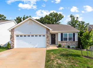 130 Ivy Brook Dr, Wentzville, MO 63385