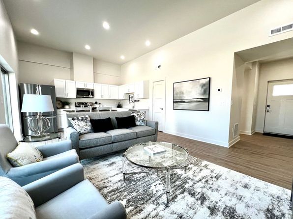 1113 N Claude Rd #68