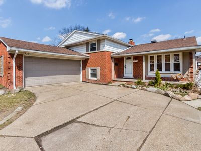 16958 Cicotte Ave, Allen Park, MI, 48101