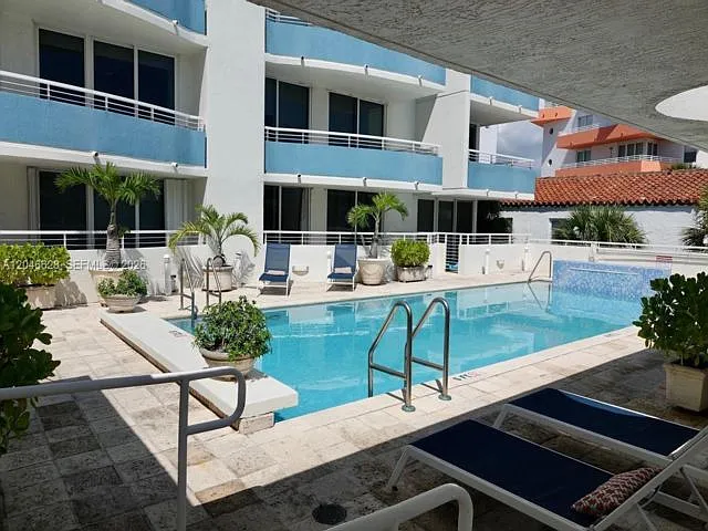 200 Ocean Dr #3C — Photo 6